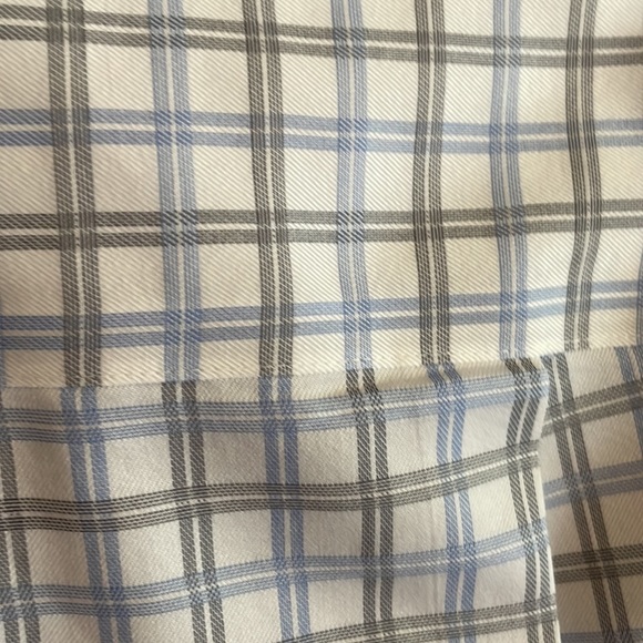 Pronto Uomo Men’s Blue and Grey Window Pane Dress Shirt - Picture 4 of 4